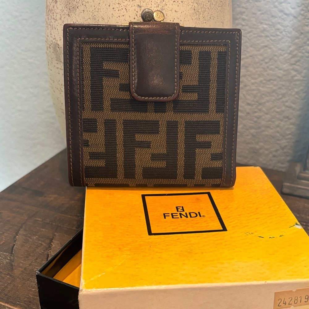 Fendi‎ Zucca Wallet vintage